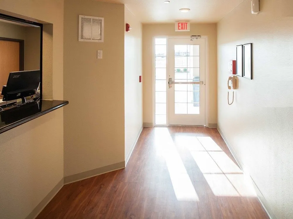 Extended Stay America Select Suites - Phoenix - West Hotel